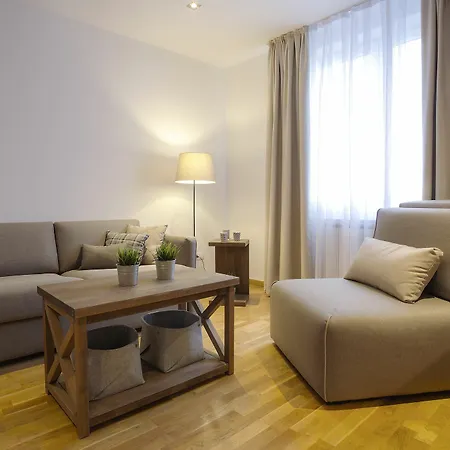 Brzece Center Διαμέρισμα *